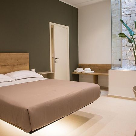 Your House Rooms 3 コンヴェルサーノ エクステリア 写真