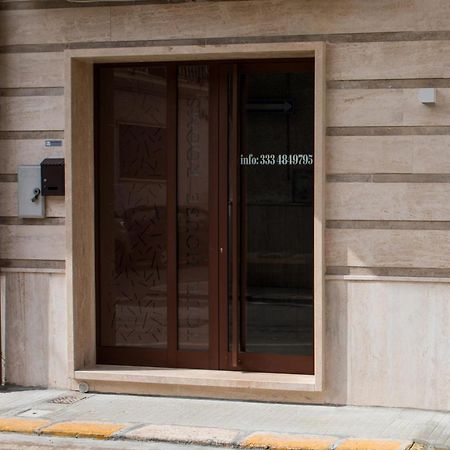 Your House Rooms 3 コンヴェルサーノ エクステリア 写真