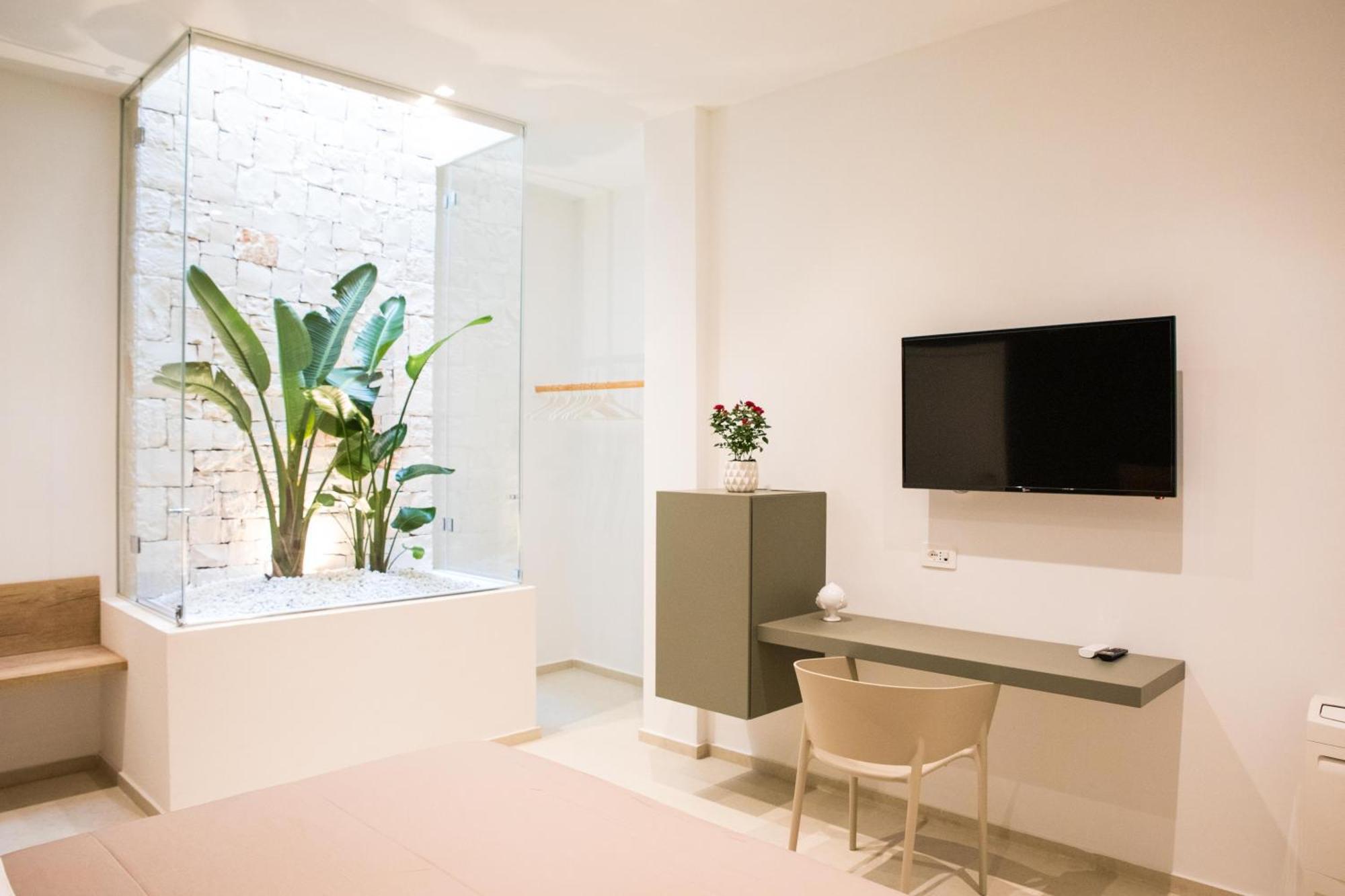 Your House Rooms 3 コンヴェルサーノ エクステリア 写真