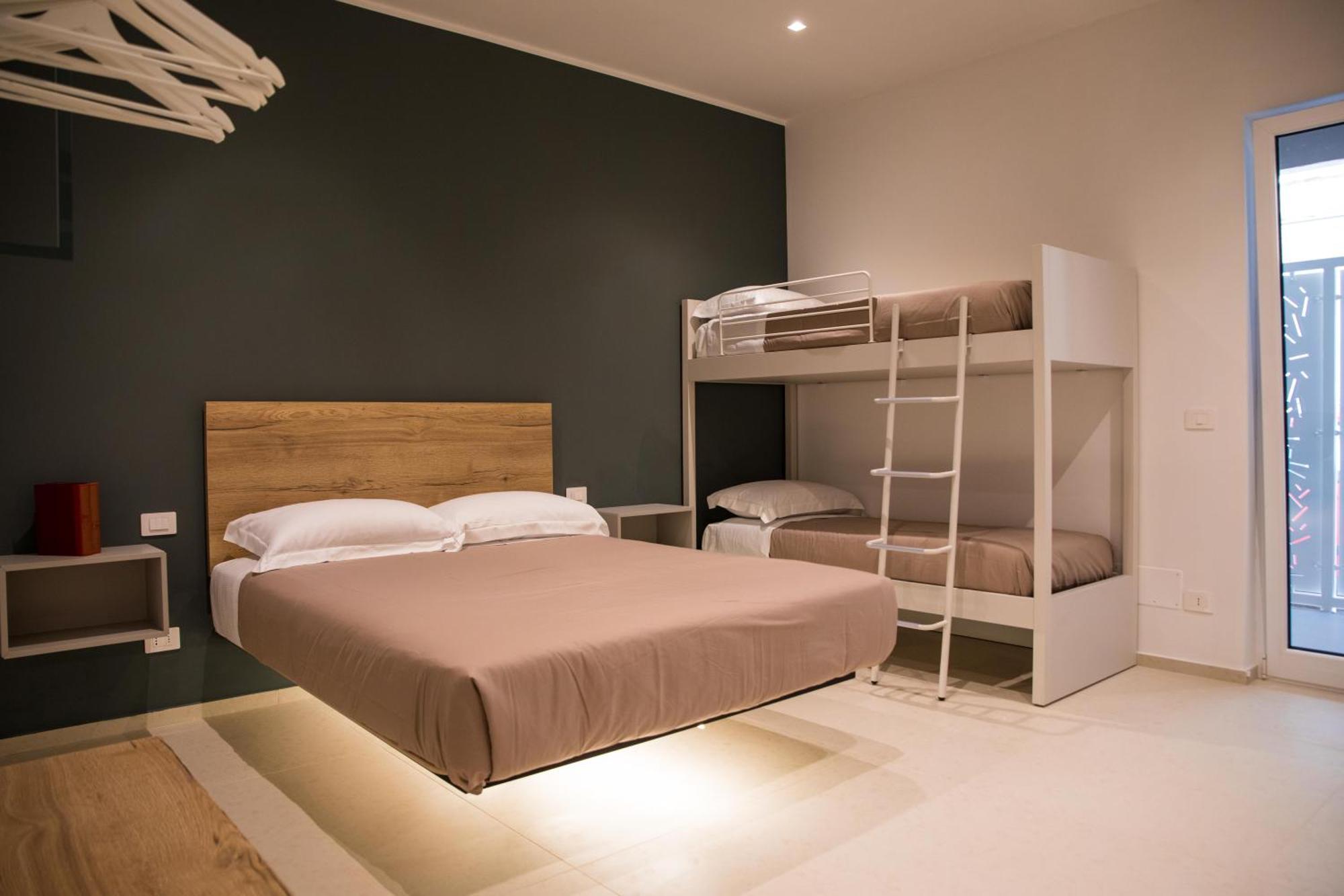 Your House Rooms 3 コンヴェルサーノ 部屋 写真